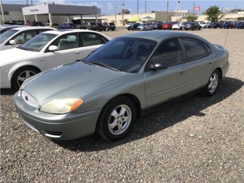 FORD TAURUS AÃO 2001 $2,000